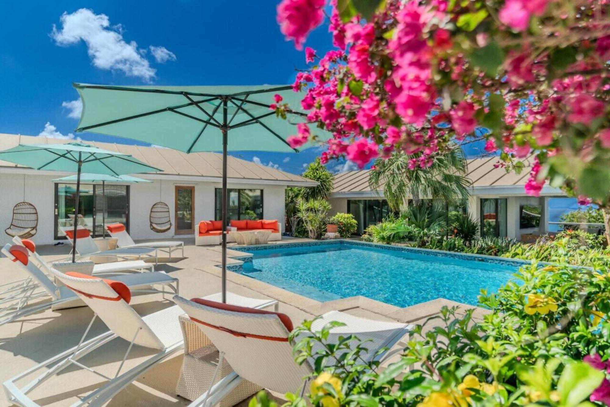Royal Villa With A Huge Swimming Pool Cowell Battery Eksteriør bilde