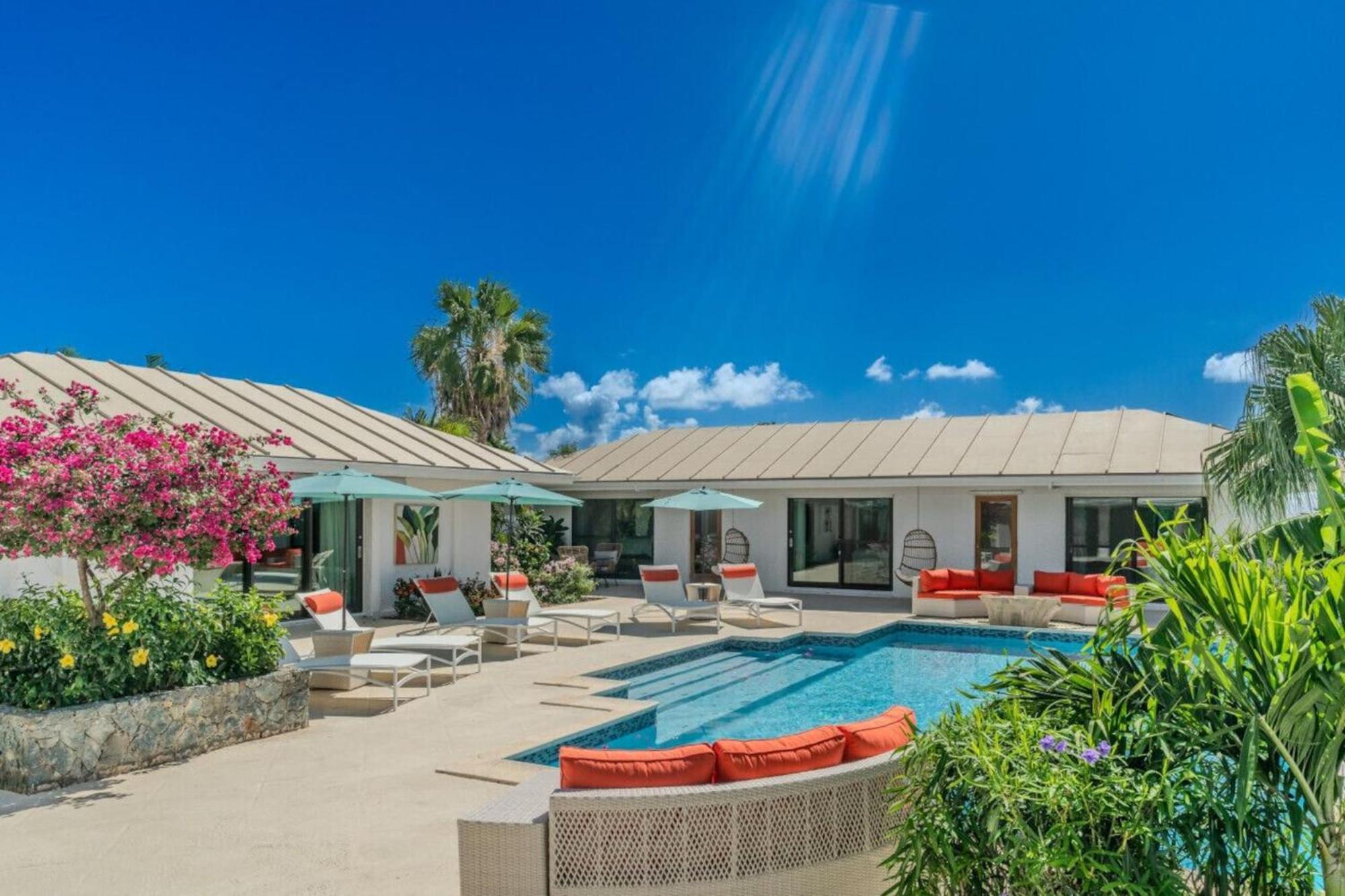 Royal Villa With A Huge Swimming Pool Cowell Battery Eksteriør bilde